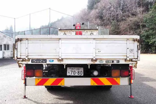 いすゞ フォワード SKG-FRR90S2(2WD)の写真4