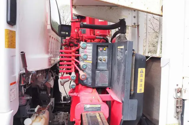 いすゞ フォワード SKG-FRR90S2(2WD)の写真13