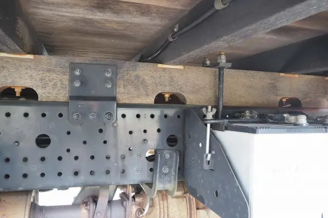 いすゞ フォワード SKG-FRR90S2(2WD)の写真29