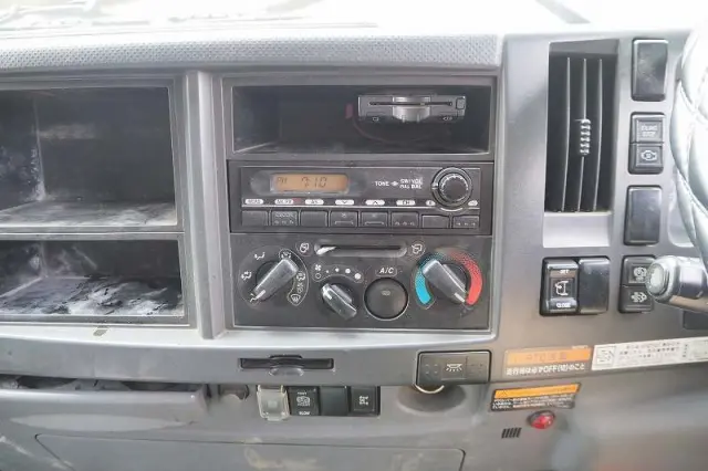 いすゞ フォワード SKG-FRR90S2(2WD)の写真48