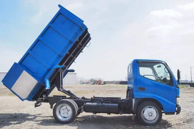 トヨタ ダイナ PB-XZU351D(2WD)の写真14