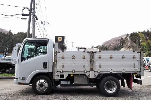 UD コンドル BDG-BMR85N(2WD)の写真2