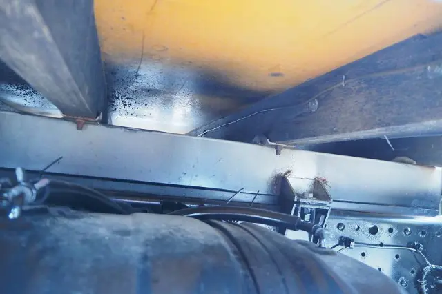 UD コンドル BDG-BMR85N(2WD)の写真17