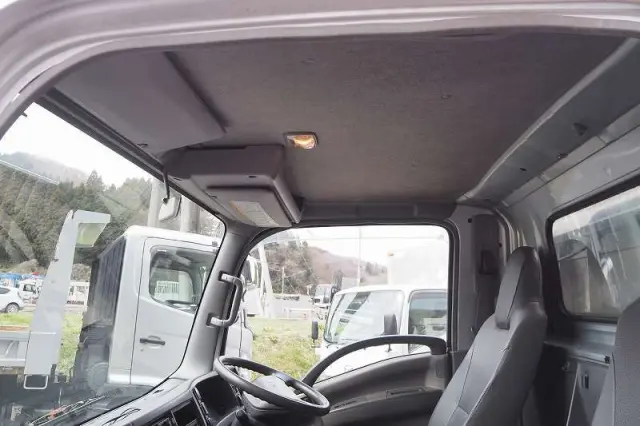 UD コンドル BDG-BMR85N(2WD)の写真42