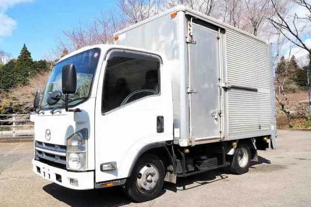マツダ タイタン BKG-LLR85AN(2WD)の写真1