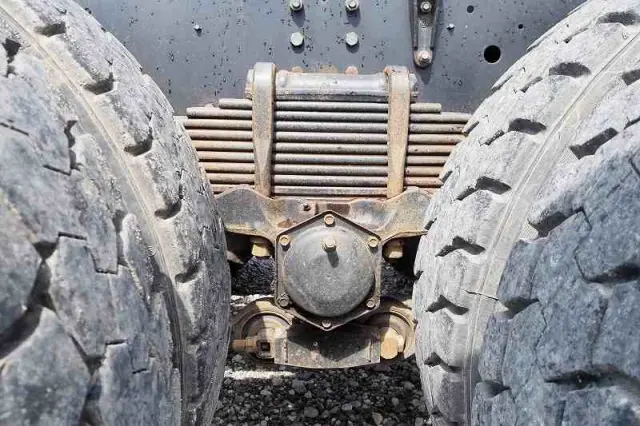 日野 プロフィア QKG-FS1EKAA(6x4)の写真33