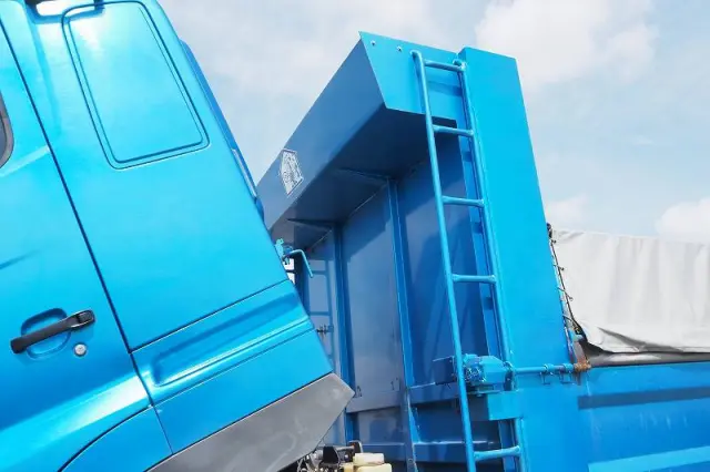 日野 プロフィア QKG-FS1EKAA(6x4)の写真44