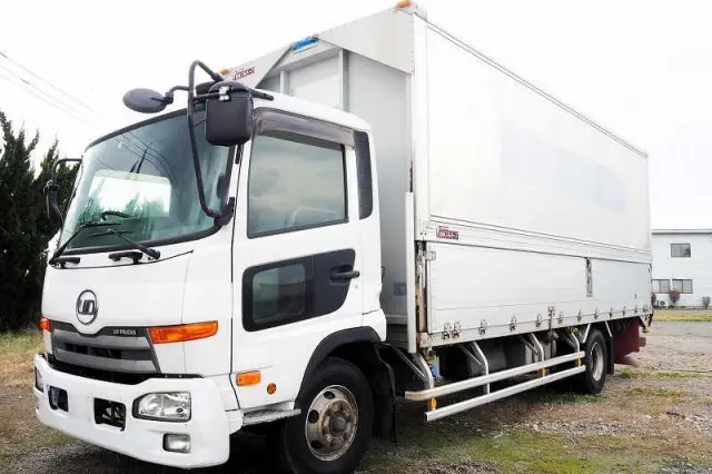 ＵＤ コンドル TKG-MK38L(2WD)の写真1