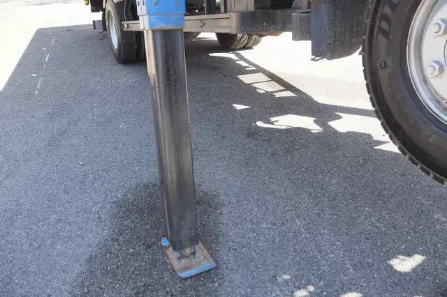 いすゞ フォワード PKG-FRR90S2(2WD)の写真10