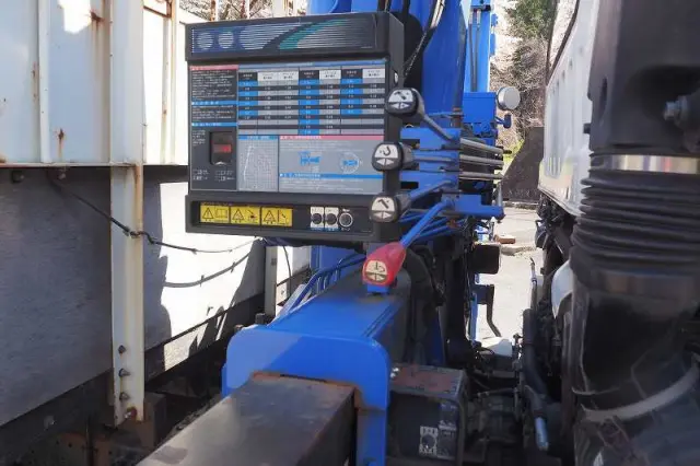 いすゞ フォワード PKG-FRR90S2(2WD)の写真17