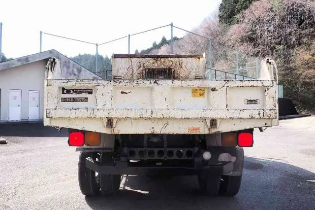 いすゞ フォワード KK-FRR35D4(2WD)の写真4