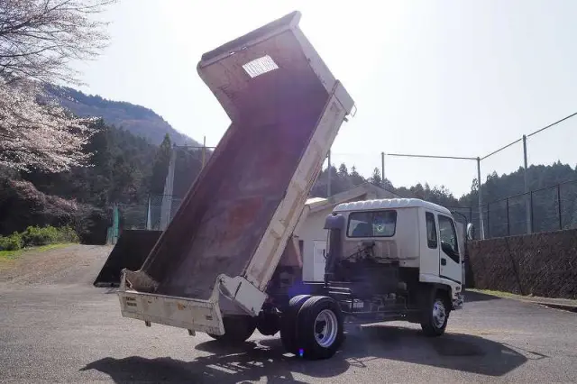 いすゞ フォワード KK-FRR35D4(2WD)の写真12