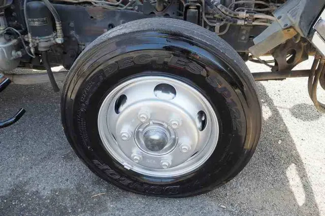 いすゞ フォワード KK-FRR35D4(2WD)の写真15