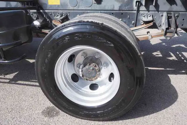 いすゞ フォワード KK-FRR35D4(2WD)の写真30