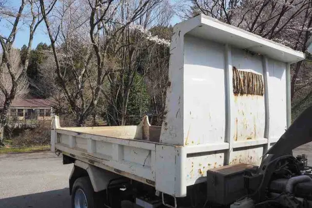 いすゞ フォワード KK-FRR35D4(2WD)の写真40