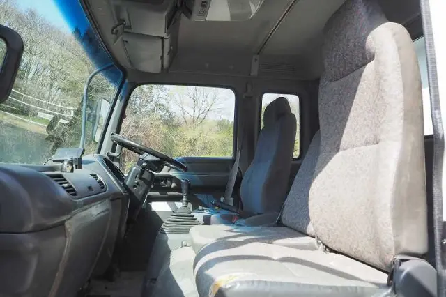 いすゞ フォワード KK-FRR35D4(2WD)の写真46