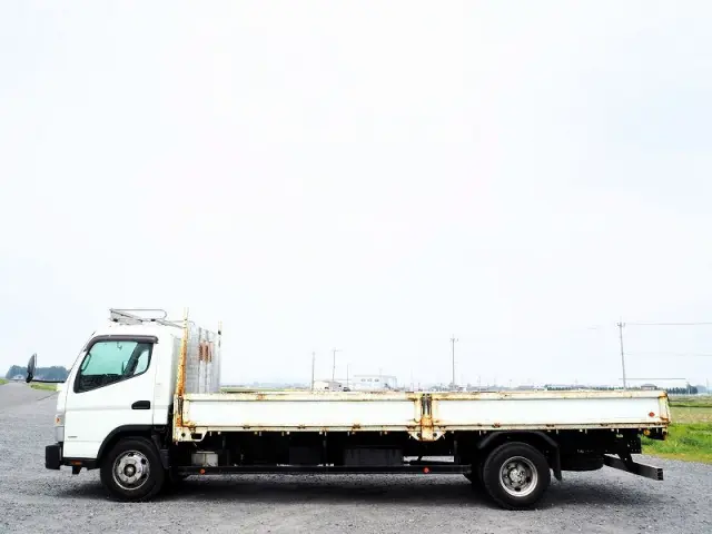 三菱 キャンター 2PG-FEC90(2WD)の写真2