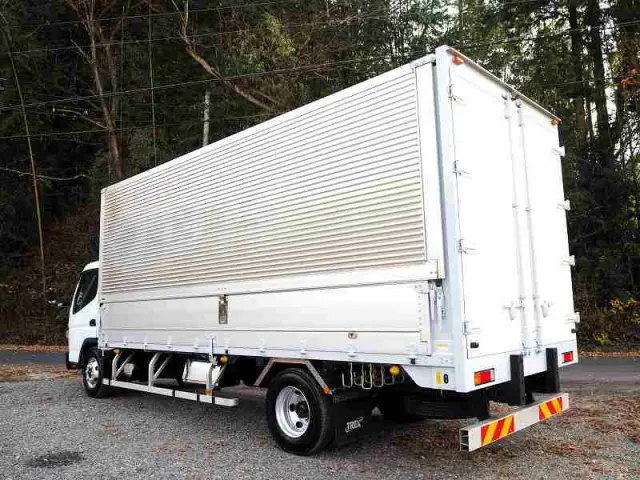 三菱 キャンター 2PG-FEC90(2WD)の写真3