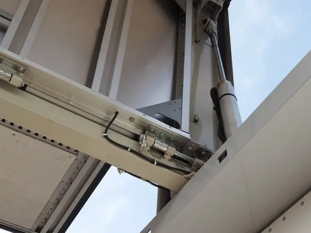 三菱 キャンター 2PG-FEC90(2WD)の写真22