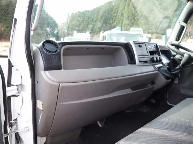 三菱 キャンター 2PG-FEC90(2WD)の写真44