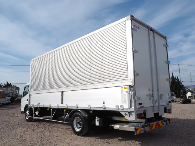 三菱 キャンター 2PG-FEC90(2WD)の写真3