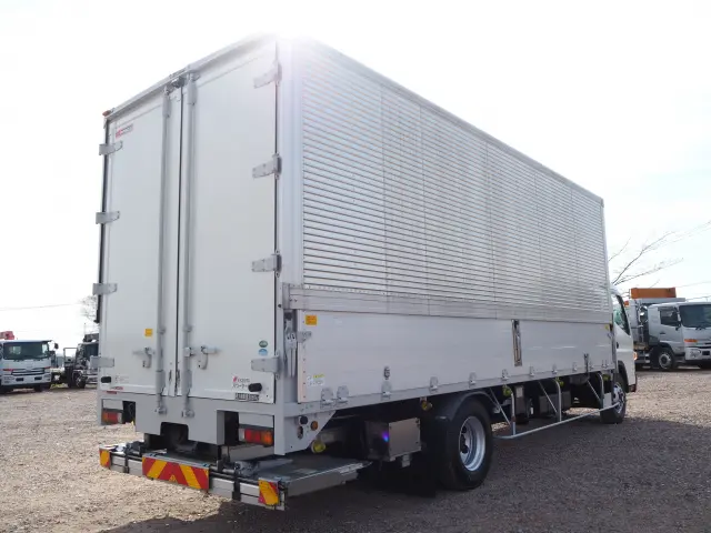 三菱 キャンター 2PG-FEC90(2WD)の写真5