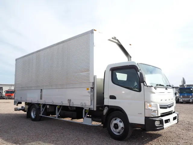 三菱 キャンター 2PG-FEC90(2WD)の写真7