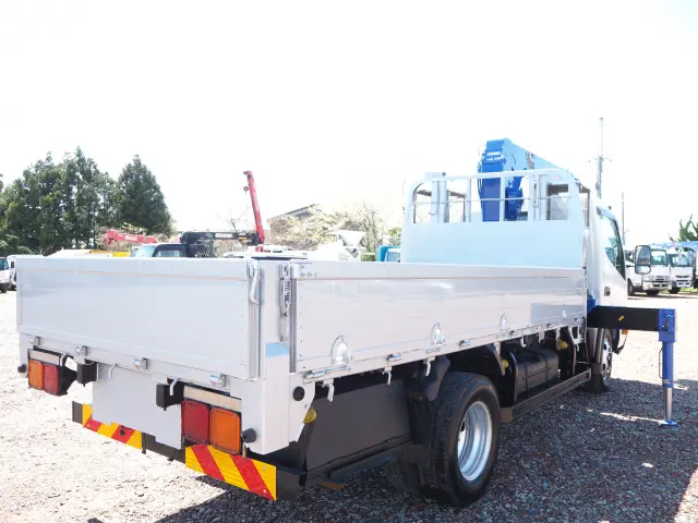 日野 デュトロ TKG-XZU695M(4WD)の写真5