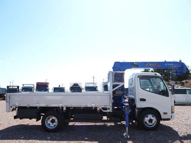 日野 デュトロ TKG-XZU695M(4WD)の写真6