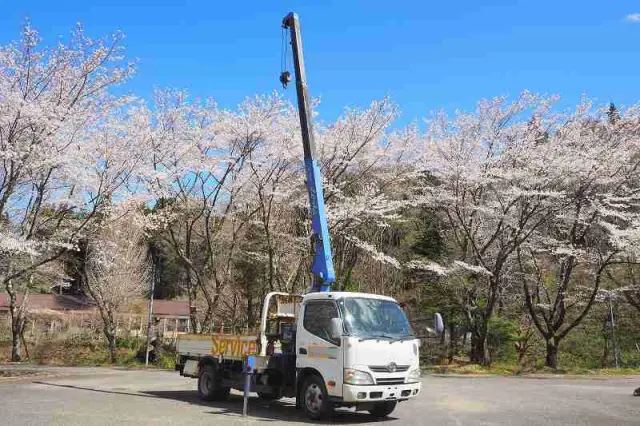 日野 デュトロ TKG-XZU695M(4WD)の写真13