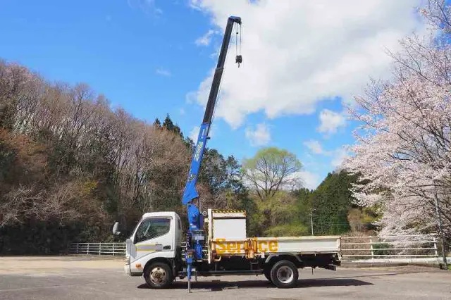 日野 デュトロ TKG-XZU695M(4WD)の写真16