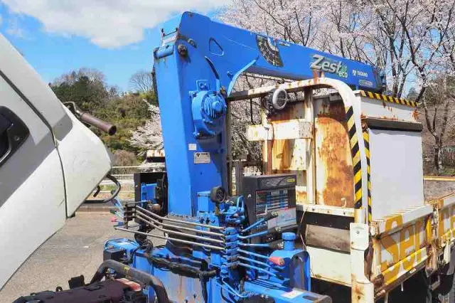 日野 デュトロ TKG-XZU695M(4WD)の写真42