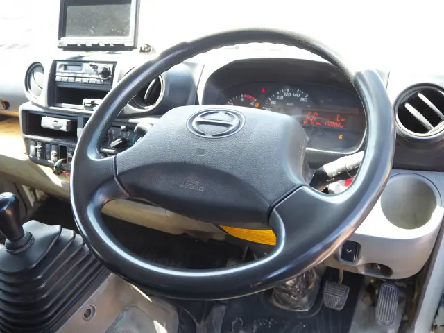 日野 デュトロ TKG-XZU695M(4WD)の写真43