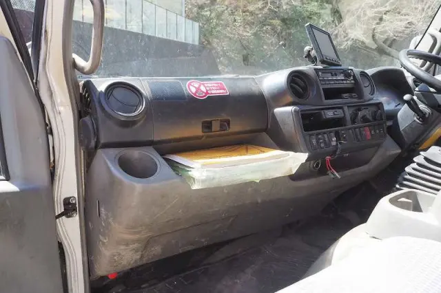 日野 デュトロ TKG-XZU695M(4WD)の写真44