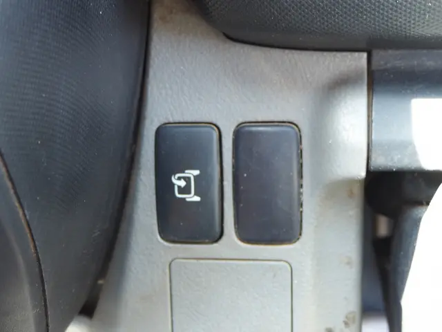 日野 デュトロ TKG-XZU695M(4WD)の写真48
