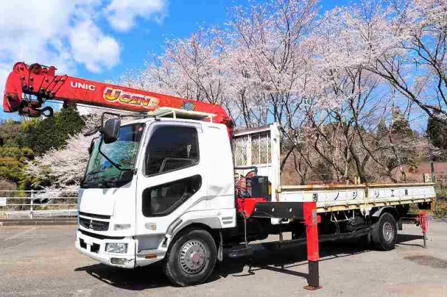 三菱 ファイター PA-FK61F(2WD)の写真1