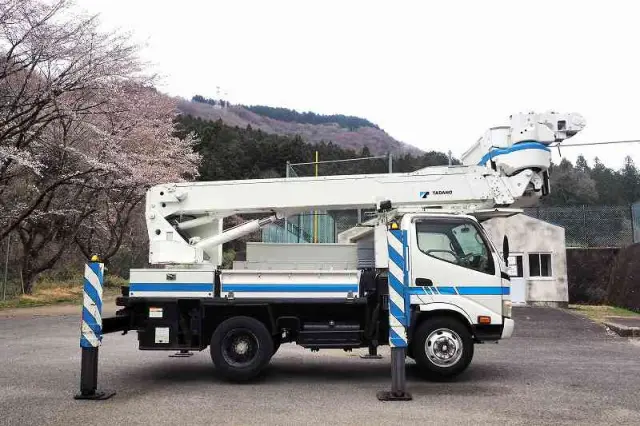 トヨタ ダイナ BDG-XZU354H(2WD)の写真6