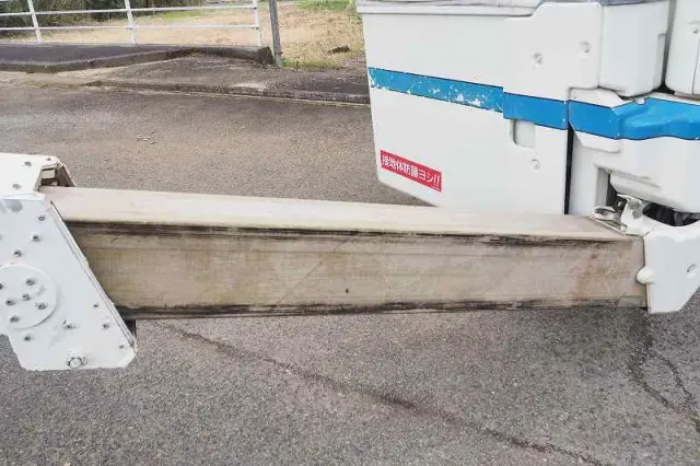 トヨタ ダイナ BDG-XZU354H(2WD)の写真16