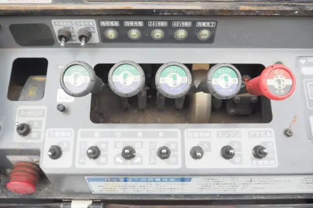 トヨタ ダイナ BDG-XZU354H(2WD)の写真30