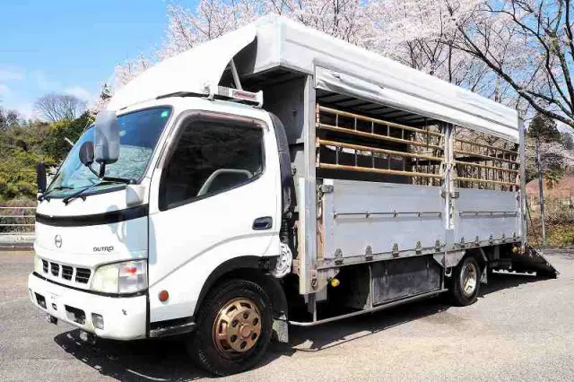 日野 デュトロ PB-XZU423M(2WD)の写真1