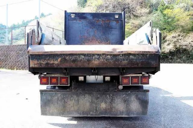 いすゞ フォワード ADG-FRR90D3(2WD)の写真4