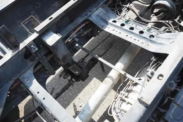 いすゞ フォワード ADG-FRR90D3(2WD)の写真24