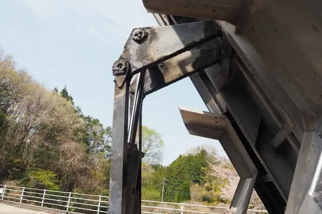 いすゞ フォワード ADG-FRR90D3(2WD)の写真29