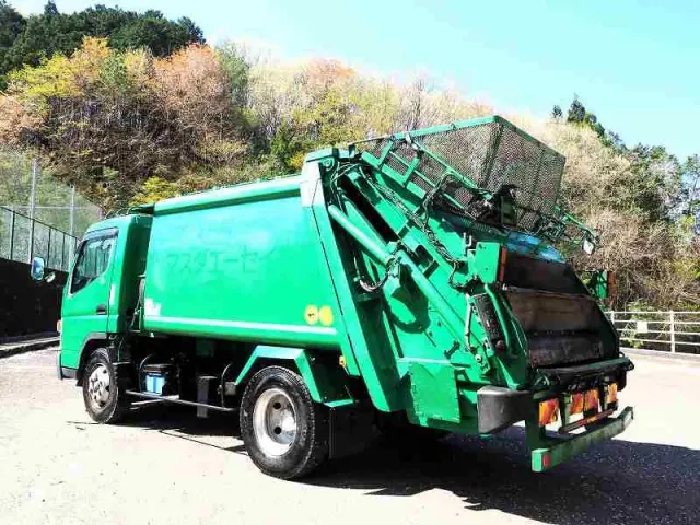 三菱 キャンター TKG-FEB90(2WD)の写真3