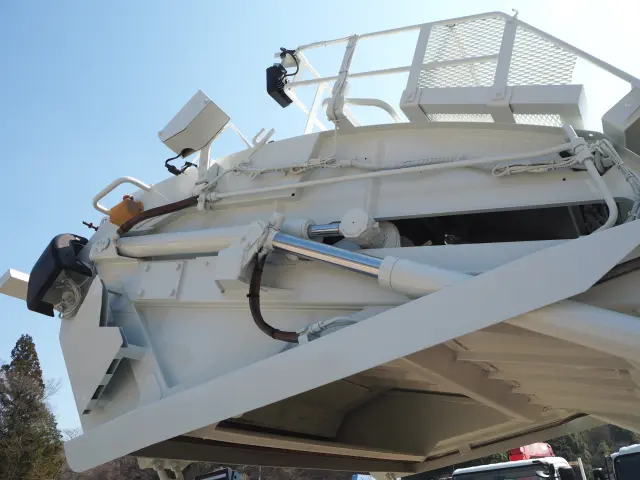 三菱 キャンター TKG-FEB90(2WD)の写真15