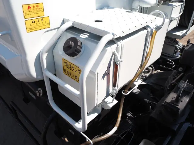 三菱 キャンター TKG-FEB90(2WD)の写真21