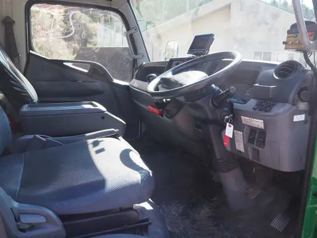 三菱 キャンター TKG-FEB90(2WD)の写真45