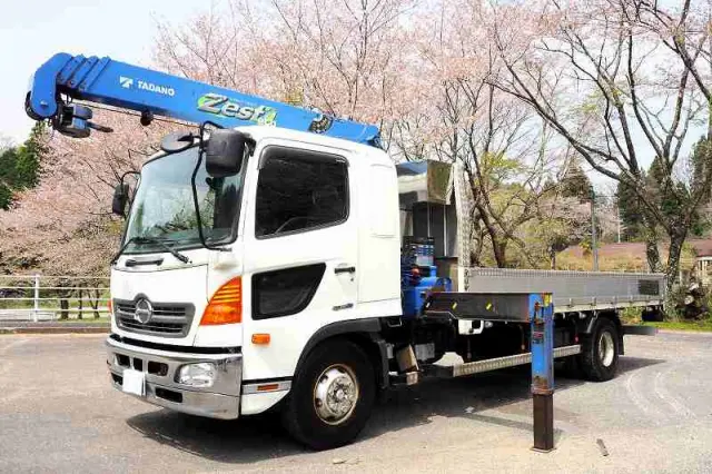 日野 レンジャー TKG-FD9JLAA(2WD)の写真1
