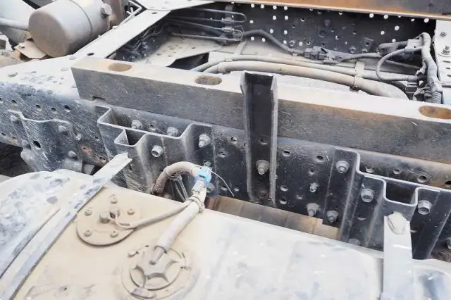 いすゞ エルフ PB-NKR81A(2WD)の写真24