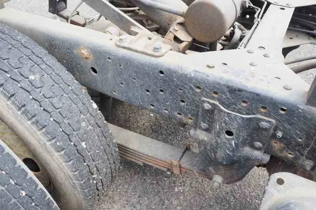 いすゞ エルフ PB-NKR81A(2WD)の写真25